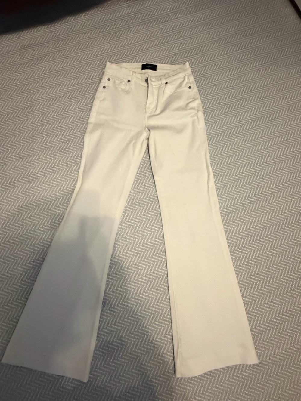 Seven 7 jeans Women's Petite White Flare Jeans - High-Rise Wide Dojo Tailorless